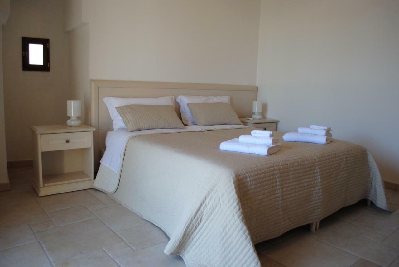 Il Terrazzino Bed & Breakfast Laterza Exterior photo